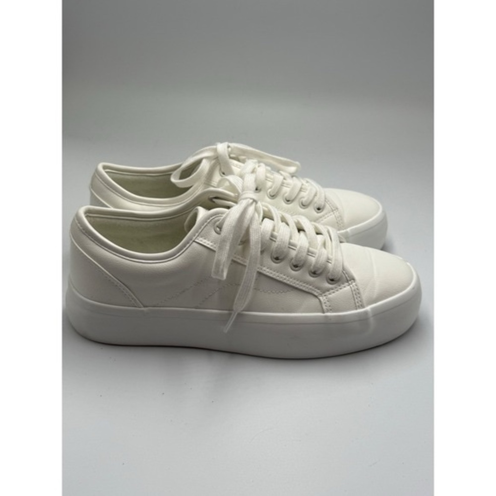 Sincerly Jules All-White Platform Lace-Up Sneakers Size 8